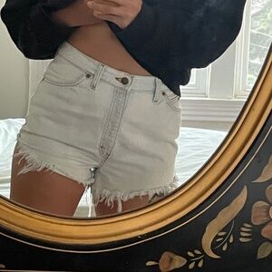 Levi’s 912 vintage cutoff jeans